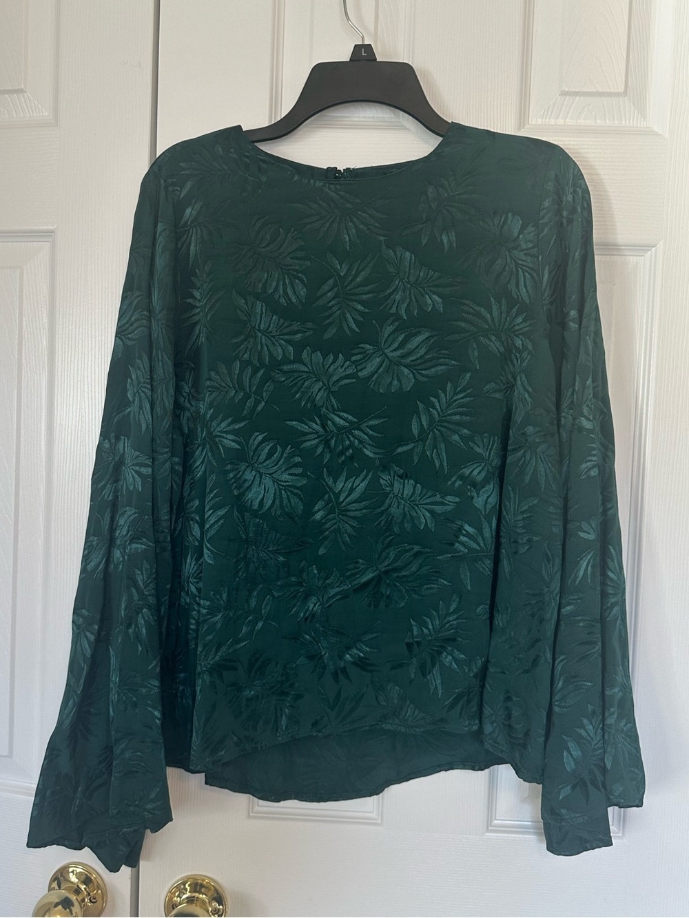 VICI Emerald Green Jacquard Long Sleeve Blouse – Small